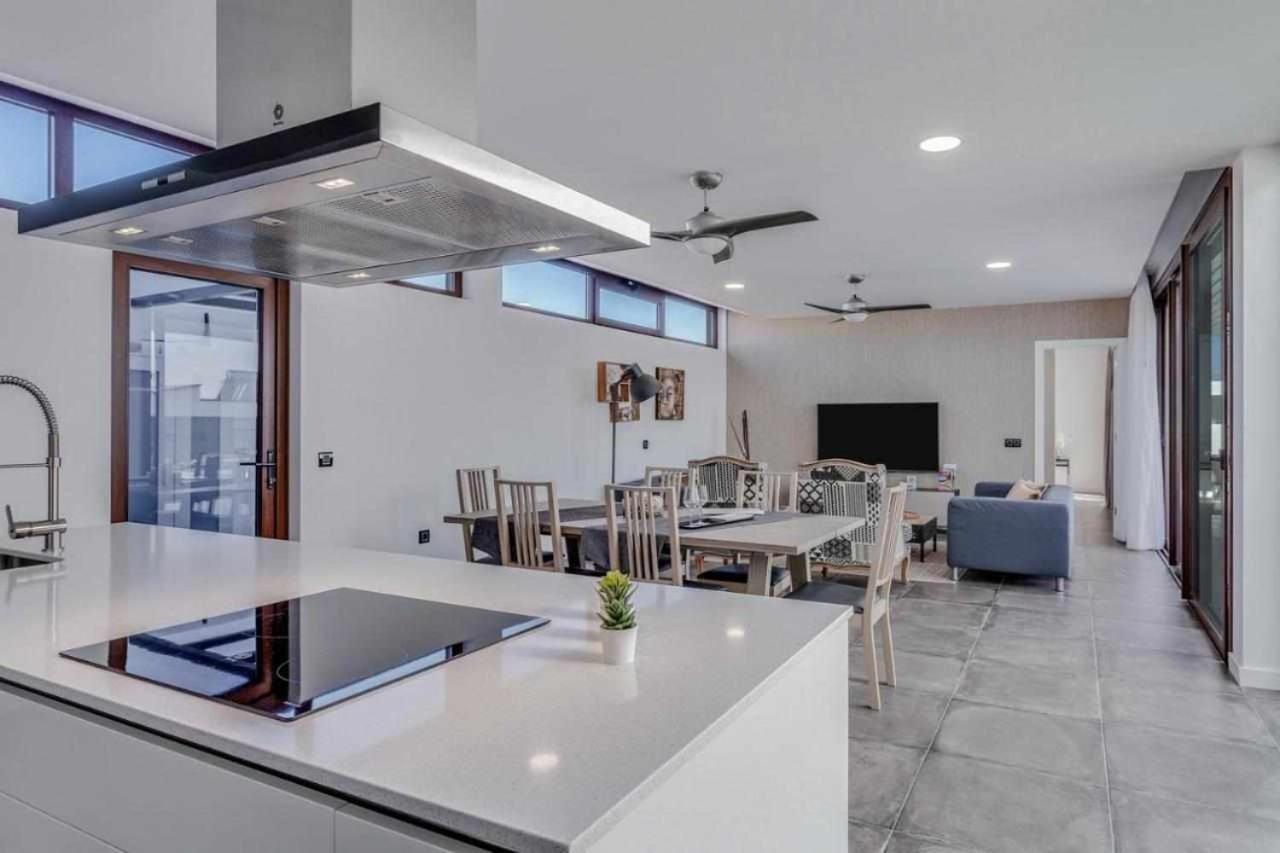Villa Ponzos Chalet Independiente Y Privado Triquivijate Dış mekan fotoğraf