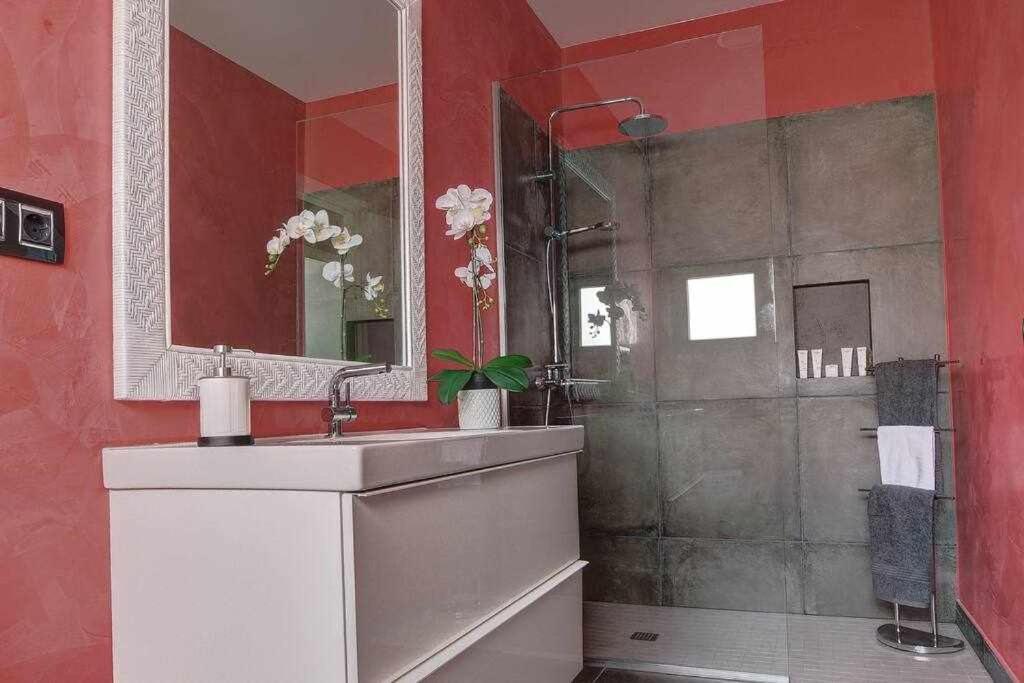 Villa Ponzos Chalet Independiente Y Privado Triquivijate Dış mekan fotoğraf